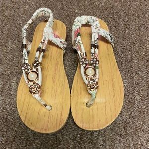 Girls thong sandals